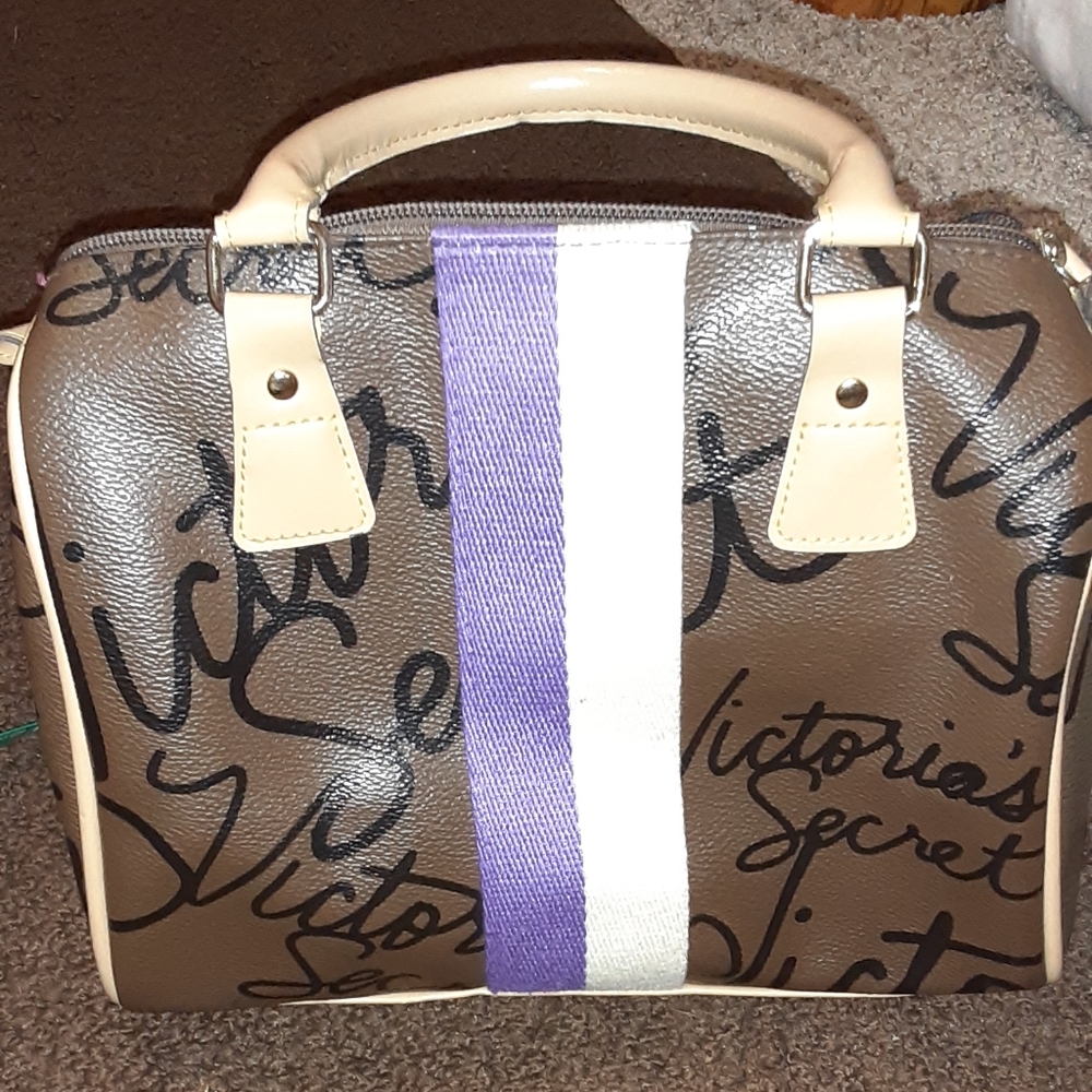 VS HANDBAG